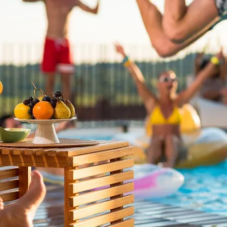 Ξενοδοχείο με διαμερίσματα Topazio Vibe & - Adults Friendly