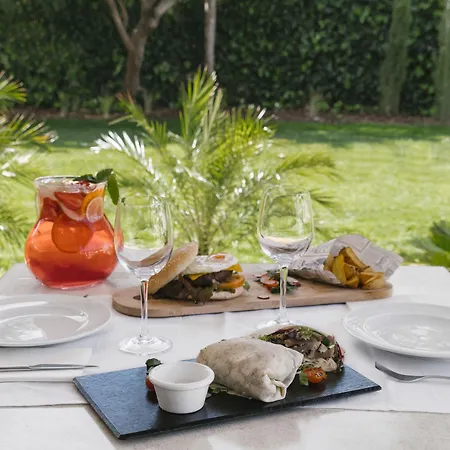 Ξενοδοχείο με διαμερίσματα Topazio Vibe & - Adults Friendly Αλμπουφέιρα