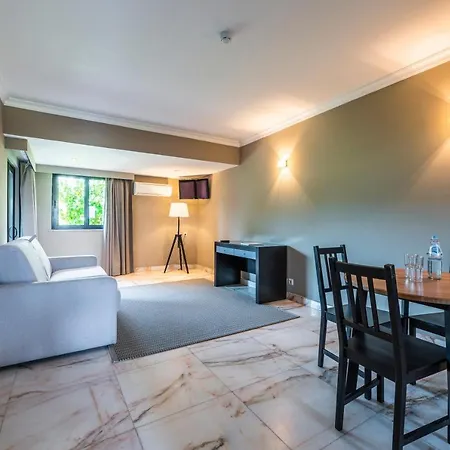 Topazio Vibe & - Adults Friendly Апарт-отель