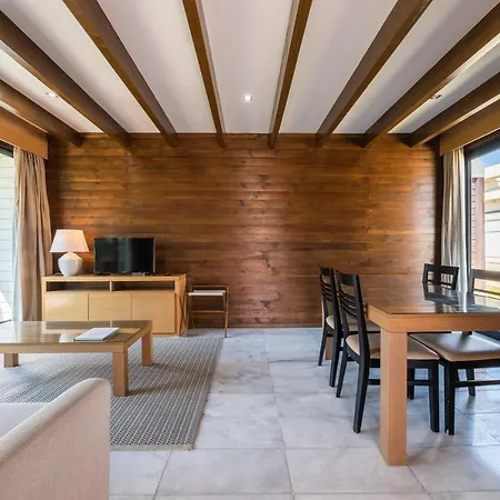 Topazio Vibe & - Adults Friendly Апарт-отель Албуфейра